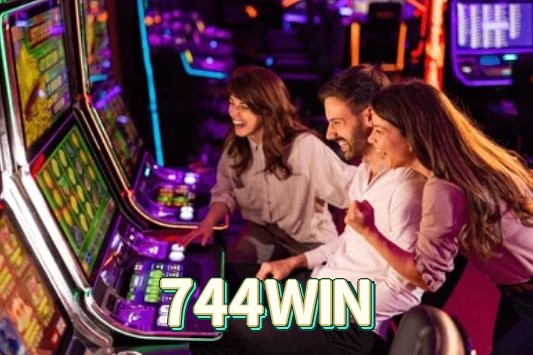 Vantagens de jogar slots no 744WIN Brasil